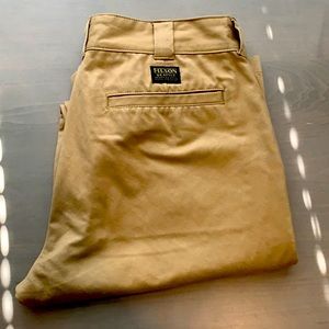 Filson Khaki pants 32x34
